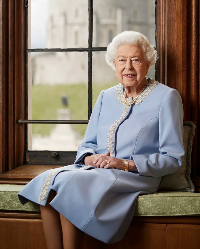 HM Queen Elizabeth ii